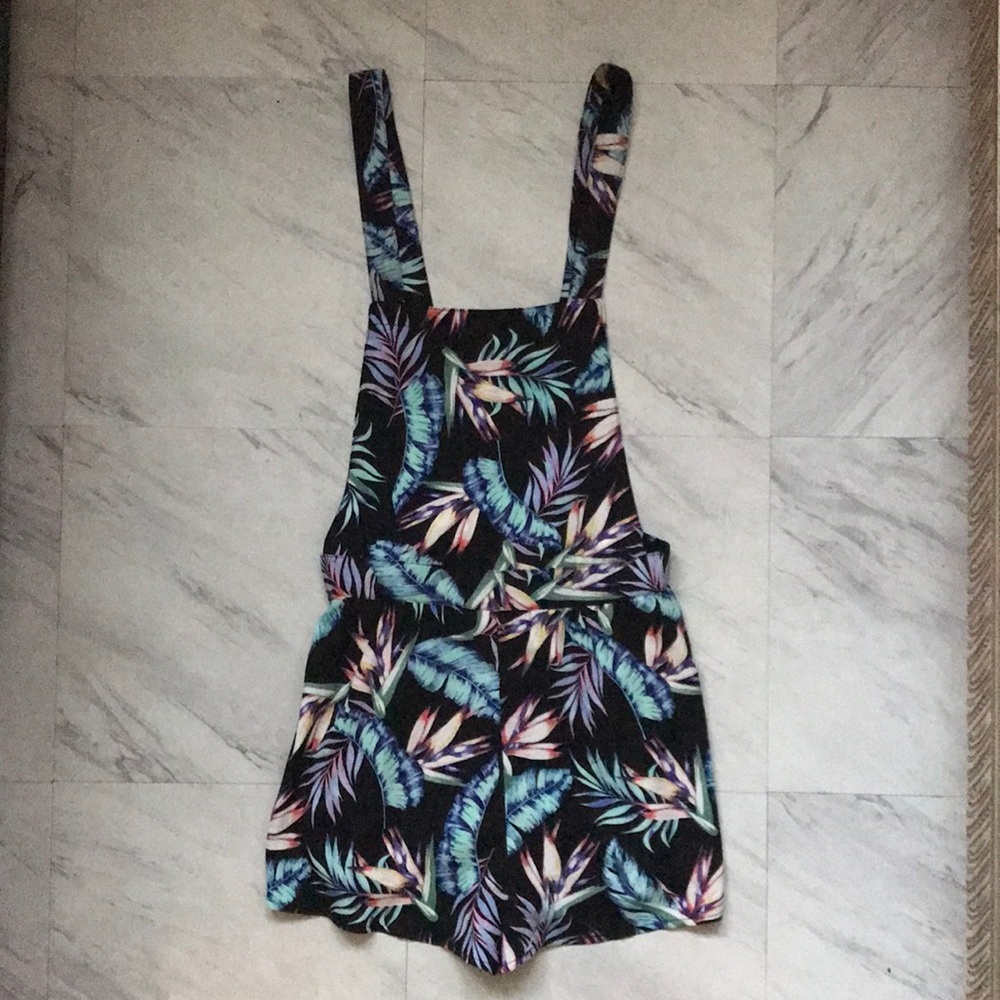 H&M Divided Black Blue Sz 4 Tropical Shortalls